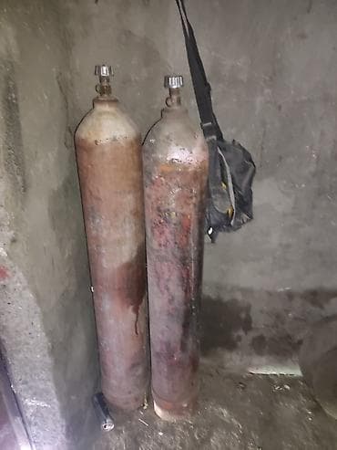 продаю коз: Продаю два баллона из-под углекислоты — 1