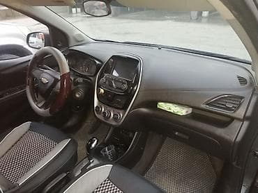 suzuki авто: Chevrolet Spark: 2017 г., 0.1 л, Автомат, Бензин, Хэтчбэк — 7