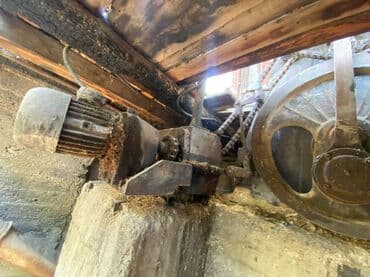 Араалар: Продаётся советская пилорама, отлично сохранилась, рабочая. Уступка — 6