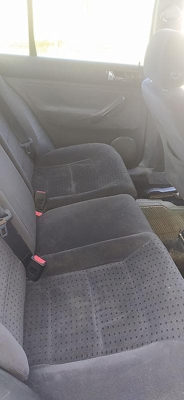 Volkswagen: Volkswagen Bora: 2000 г., 2 л, Автомат, Бензин, Седан — 5