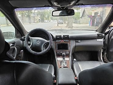 g6: Mercedes-Benz C-Class: 2002 г., 2 л, Автомат, Бензин, Седан — 7