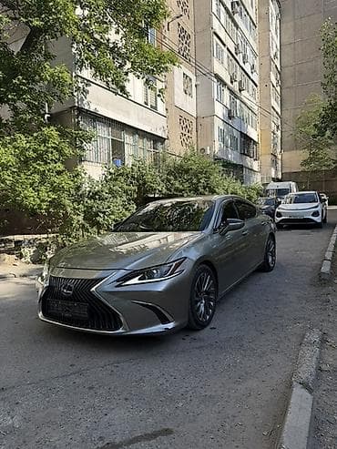 Транспорт: Lexus ES: 2021 г., 2.5 л, Гибрид, Седан — 2