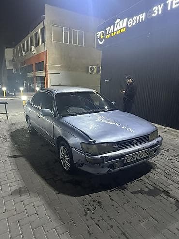 corolla 2016: Toyota Corolla: 1993 г., Бензин, Седан — 1