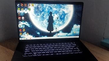 Ноутбук Dell 15" с подсветкой клавиатуры, в подарок мышка, зарядка