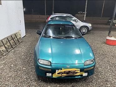 продаю машину мазда: Mazda 323: 1994 г., 1.6 л, Механика, Бензин — 3