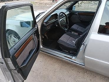 w211 e320: Mercedes-Benz W124: 1994 г., 2.2 л, Ручные, Бензин, Седан — 10