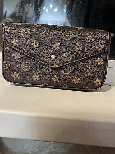 Зер буюмдар: Сумка-клатч с клапаном на магнитной кнопке и съемной — 4