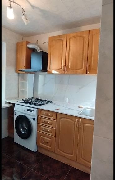Сдается 1‑комнатная квартира в 6 микрорайоне, 3 этаж из 4. - — 6