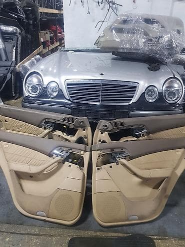 2000: Дверная карта Mercedes-Benz 2000 г., Б/у, Оригинал, Германия — 2
