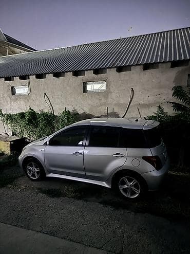 Унаа сатуу: Toyota Ist: 2003 г., 1.5 л, Автомат, Бензин, Универсал — 2