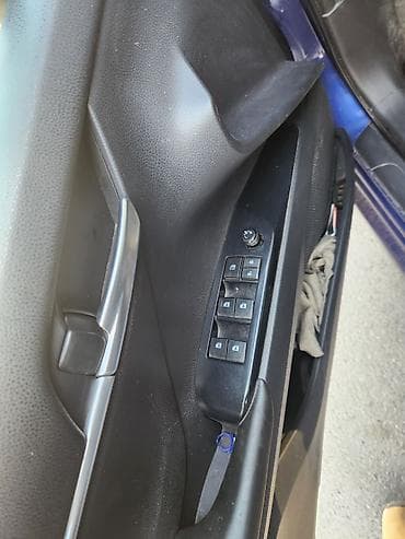 тойота sienta: Toyota Camry: 2018 г., 2.5 л, Автомат, Бензин, Седан — 9