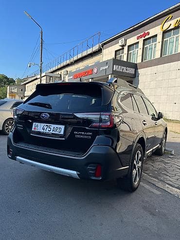 черная накидка: Subaru Outback: 2020 г., Универсал — 5
