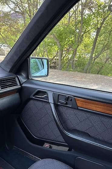 потолок мерс: Mercedes-Benz W124: 1995 г., 3.2 л, Автомат, Бензин, Седан — 9