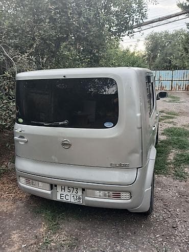 Nissan Cube: 2003 г., 1.5 л, Автомат, Бензин, Хэтчбэк