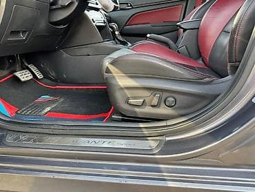 hyundai грандер: Hyundai Elantra: 2018 г., 1.6 л, Автомат, Бензин, Седан — 4