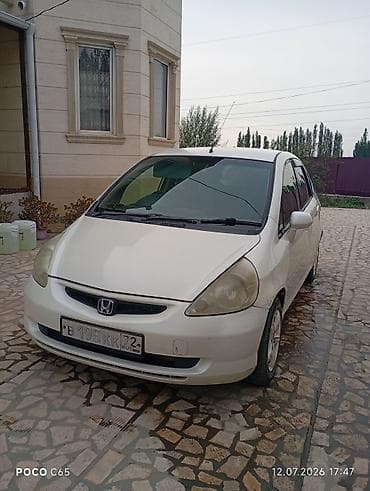 Honda Fit: 2003 г., 1.3 л, Автомат, Бензин, Хетчбек — 2