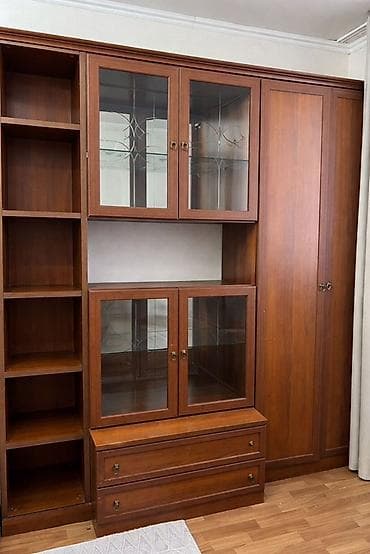 Сервант, Б/у, ЛДСП