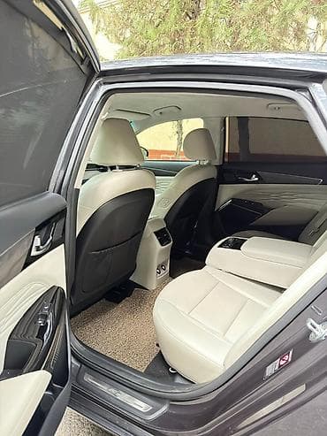 geely mongaro: Kia K7: 2019 г., 2.4 л, Гибрид, Седан — 2