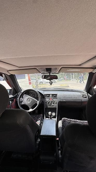lexus 350 2010: Mercedes-Benz C-Class: 1996 г., 2 л, Механика, Бензин, Седан — 5