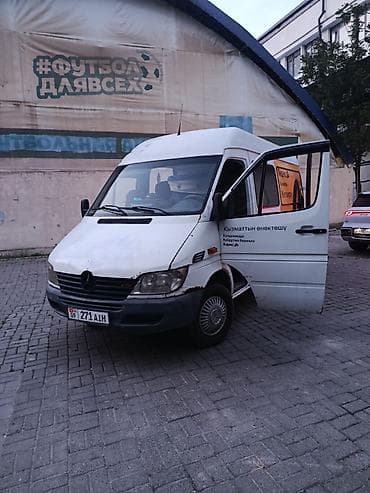спринтер грузо пасажр каратыш низкий: Легкий грузовик, Mercedes-Benz — 2