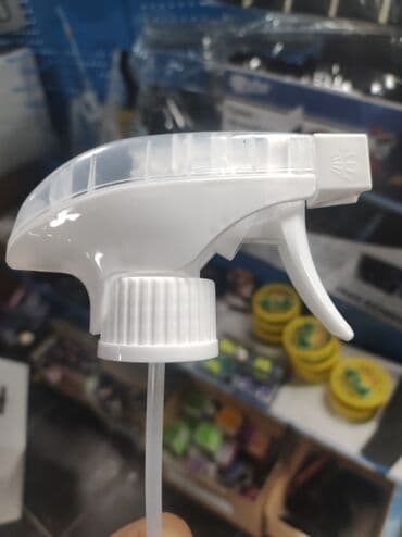 Распылитель с пенообразователем. Имеют функцию обычного и функцию