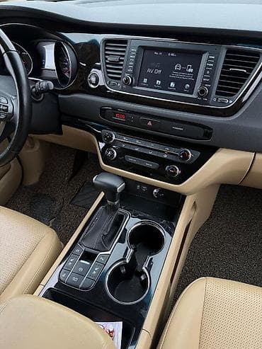 кабан 124: Kia Carnival: 2019 г., 2.2 л, Автомат, Дизель, Минивэн — 4