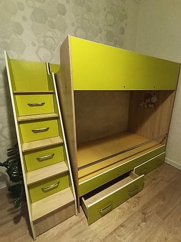 комплект детской: ✨ Продаётся детская мебель комплектом ✨ 🛏 Двухъярусная кровать 🧸 — 2