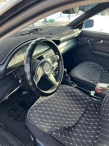 golf 2 8: Audi 100: 1993 г., 2 л, Ручные, Бензин, Седан — 8