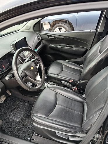 шевролет ласети: Chevrolet Spark: 2017 г., 1 л, Автомат, Бензин, Седан — 4