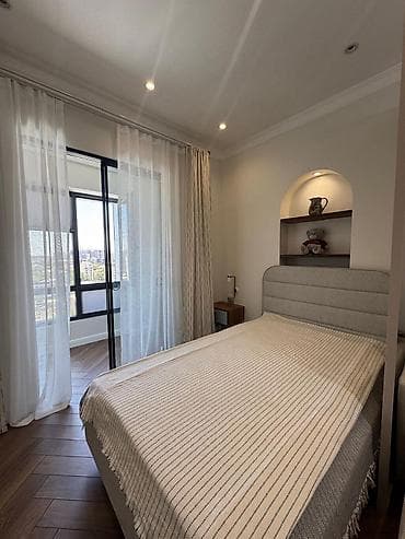 500: 1 комната, 50 м², Элитка, 14 этаж, Дизайнерский ремонт — 2