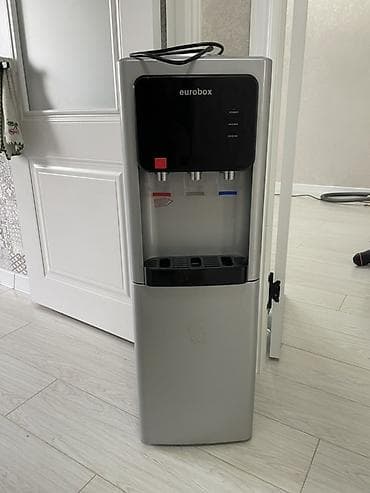 Кулер для воды