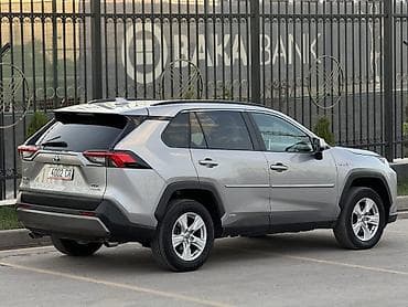 стапель бу купить: Toyota RAV4: 2020 г., 2.5 л, Вариатор, Гибрид, Кроссовер — 4