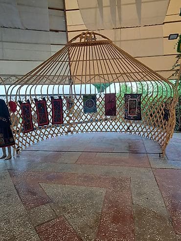 Товары для праздников: Жарты боз уй сатылат — 2