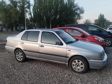zuumav k7: Volkswagen Vento: 1996 г., Бензин, Седан — 7