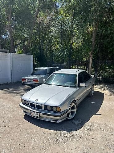 Продажа авто: BMW 5 series: 1993 г., 2.5 л, Бензин, Седан — 1