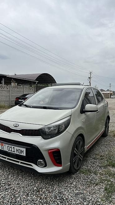 продаю вазу: Kia Picanto: 2017 г., 1 л, Автомат, Бензин, Хэтчбэк — 2