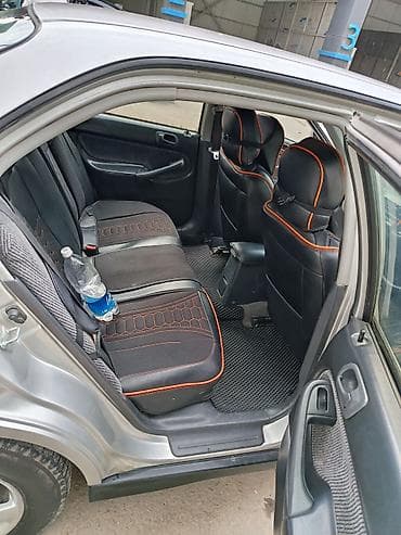 Продажа авто: Honda Civic: 1998 г., Механика, Бензин, Седан — 2