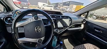toyota cube: Toyota Aqua: 2016 г., 1.5 л, Вариатор, Гибрид, Хэтчбэк — 10
