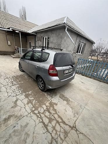авто машиналар: Honda Fit: 2003 г., 1.3 л, Автомат, Бензин, Хетчбек — 3