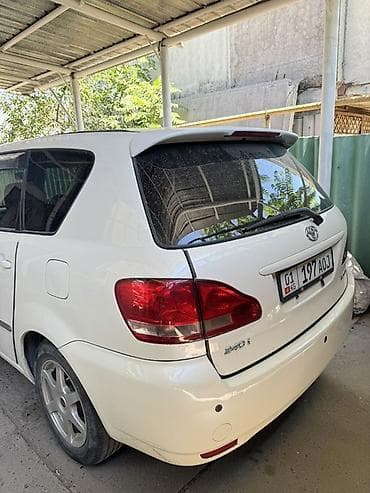 prius plus: Toyota Ipsum: 2001 г., 2.4 л, Автомат, Бензин, Минивэн — 4