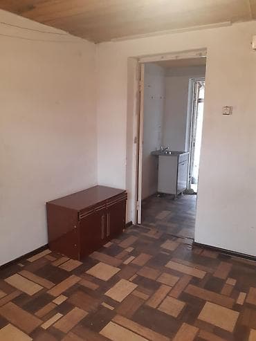 ищу квартиру токмок: Сдаётся двухкомнатная квартира. Адрес: Верхний Токольдош пер — 6