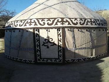 Изготовление юрт: Аренда юрт железные войлоковые освещение титан стол стулья казаны — 1