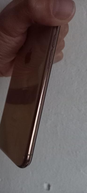 iphone xs 128gb: Iphone xs max на 256gb. на айклауде, дети играли поставили пароль. в — 1