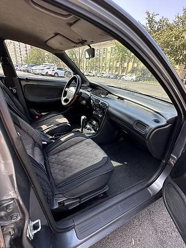 mc 2000: Mazda Cronos: 1994 г., 2 л, Автомат, Бензин, Седан — 10