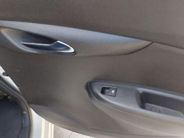 сиденья спарк: Chevrolet Spark: 2020 г., 0.1 л, Автомат, Бензин, Хэтчбэк — 7