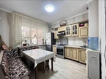 гостиница бишкек рядом: 3 комнаты, 68 м², 1 этаж — 8
