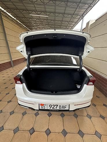 Продажа авто: Kia K5: 2021 г., 2 л, Автомат, Газ, Седан — 6