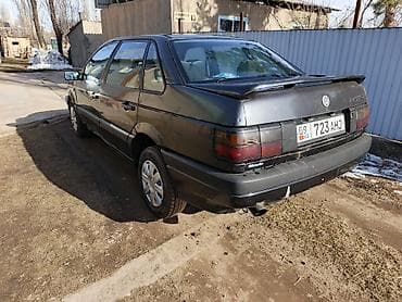 продажа авто мазда 626: Volkswagen Passat: 1991 г., 2 л, Механика, Бензин, Седан — 4