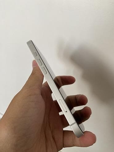 iphone mini: IPhone 17, Б/у, 256 ГБ, Белый, Коробка, 100 % — 3