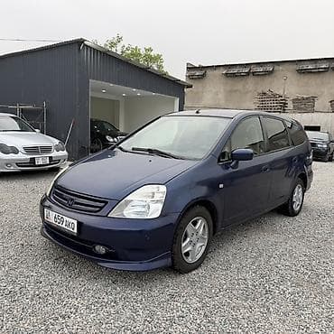 линолеум для авто: Honda Stream: 2003 г., 2 л, Автомат, Бензин, Минивэн — 3